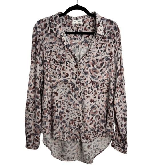 Bella Dahl Hipster Relaxed Animal Print Button Down Shirt - Picture 2 of 8